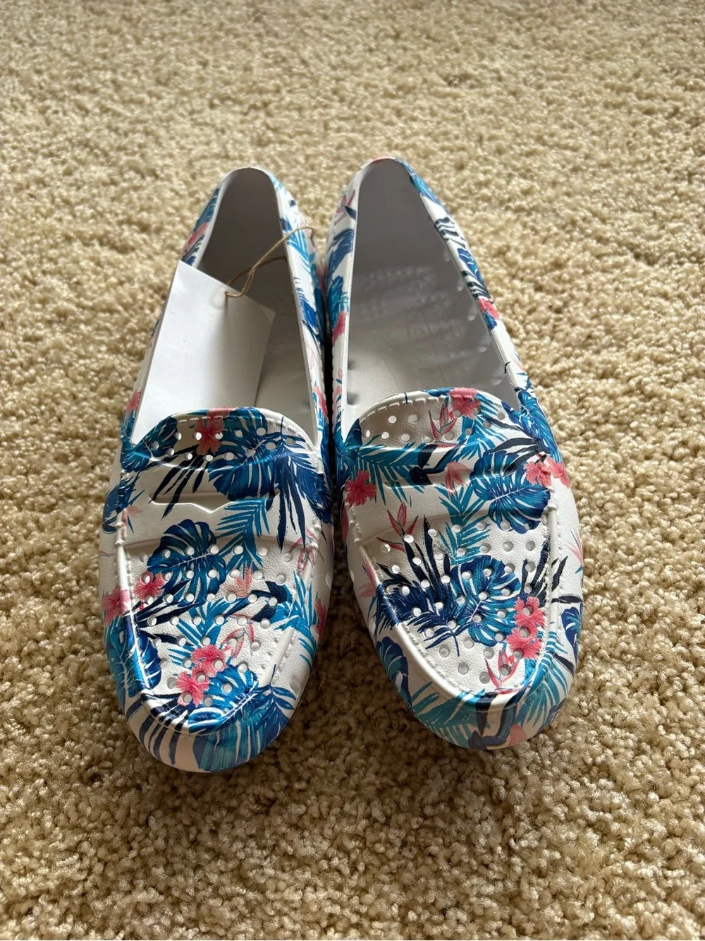 Floafers Tropical Floral Foam Loafers‎ Women’s 9 NWT Lightweight Waterproof